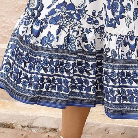 Plus Floral Print Puff Sleeve Midi Dress - Picture 8 of 9